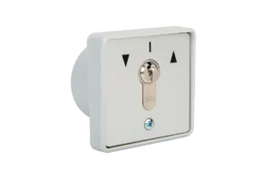 [197015131010] CONTACTEUR A CLÉ (MP-EPZ 1-2T/1) 2 SENS A IMPULSION BOITIER POLYCARBONATE A ENCASTRER IP54