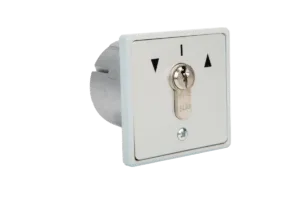 CONTACTEUR A CLÉ (MR 1-2T/1) 2 SENS A IMPULSION BOITIER ALUMINIUM A ENCASTRER IP54