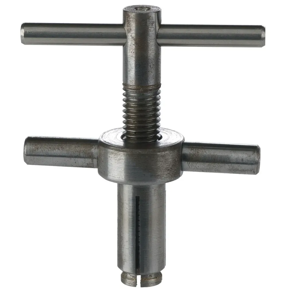 [004213101] CLE EASY 15 A 40 INOX