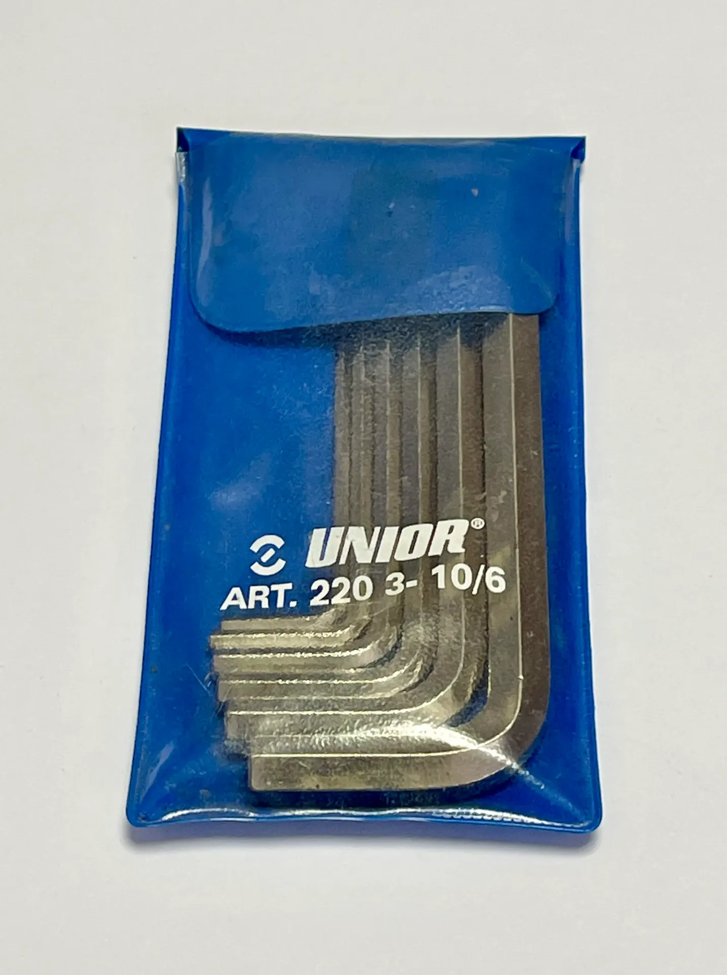JEU 6 CLES MALE UNIOR 220 3-10 EN POCHETTE
